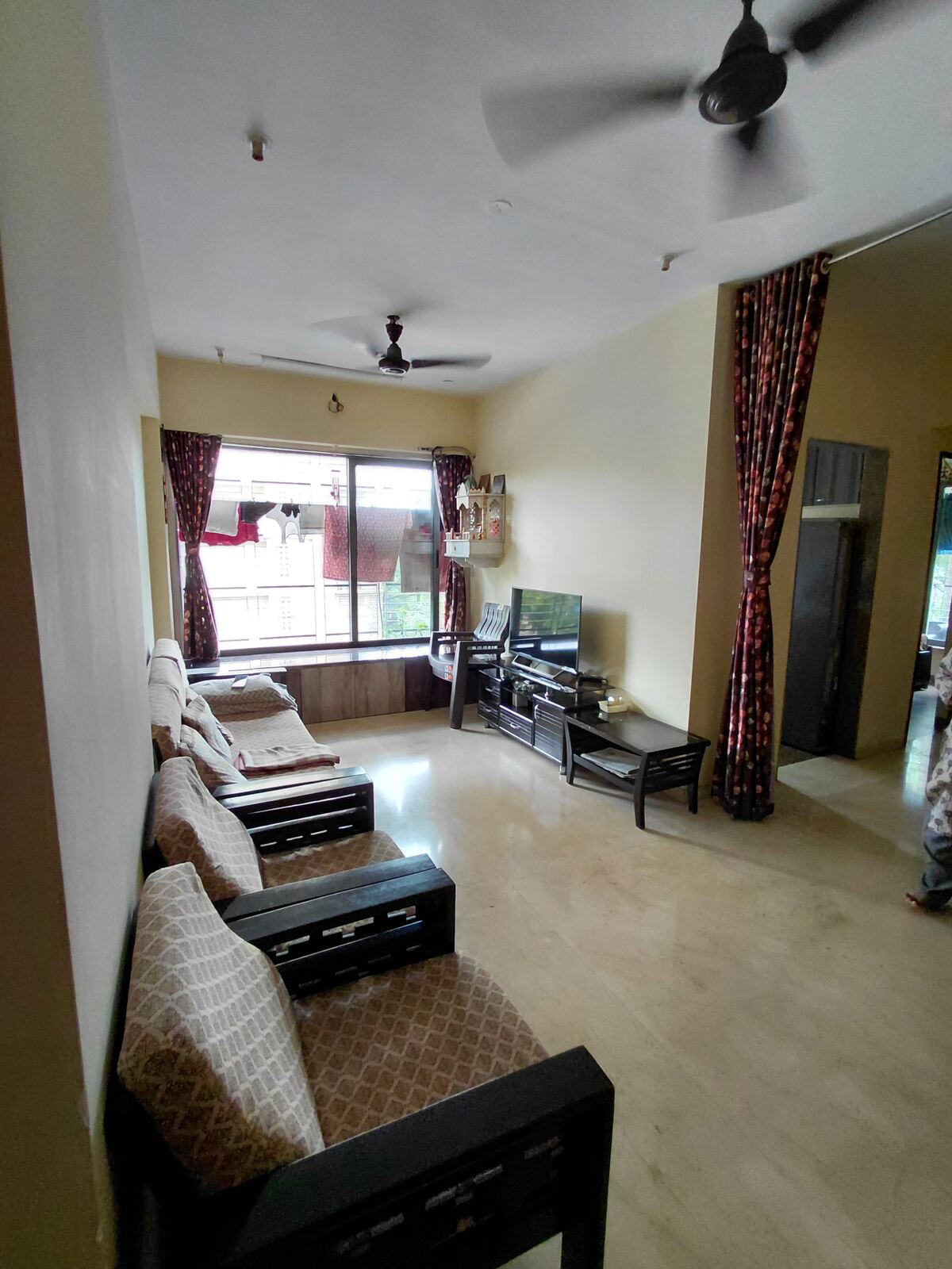 1 BHK Hindu Friends Society Road Jogeshwari East - living room